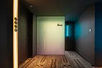 緣宿·SMAX設計師潮牌酒店（太原親賢北街茂業天地店）