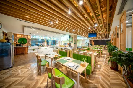 Jinjiang Metropolo Hotel (Baotou Gangtie Avenue Wanda Plaza) Отели рядом с достопримечательностью «Inner Mongolia University of Science & Technology»