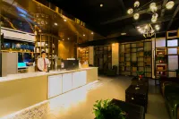 James Joyce Coffetel (Xianyang Century West Road Angu Subway Station)