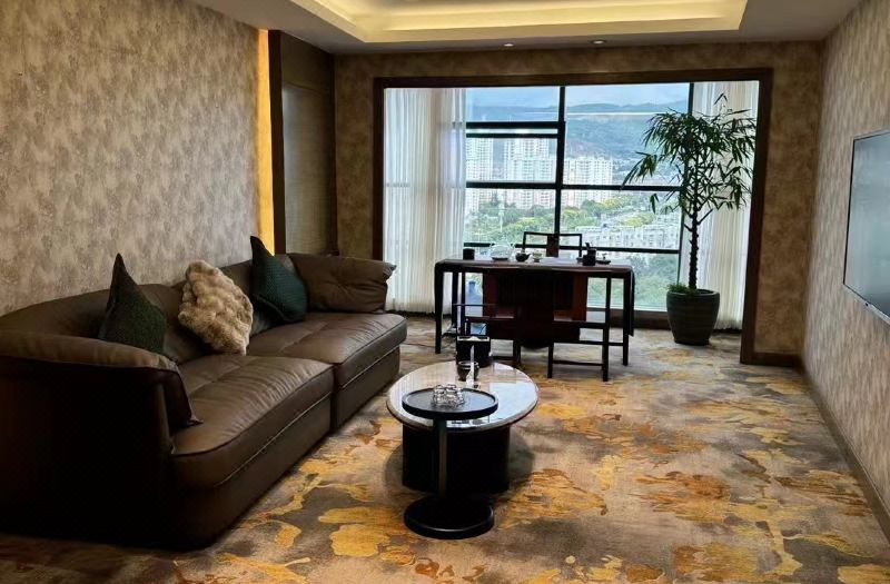 Shengshi Qianhe Hotel Kunming photo 4