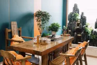 Zhangbei Yuehao Holiday Hotel (Hua'an City Plaza)