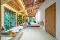 Tonglu ideal Mountain residents stay - ที่มีบาร์