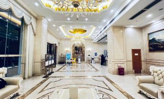 Vienna Hotel ( Ganzhou High-speed Railway West Station Jinling Road Store)