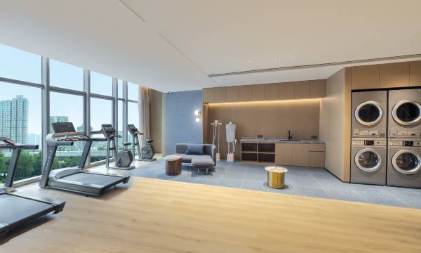 Echarm Plus Hotel