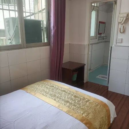 Guidingwenqun Hotel