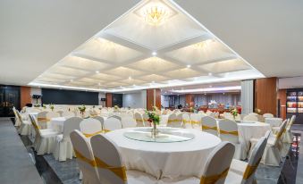 Ruilan Heyuan Hotel (Nanjing Museum Branch of Eastern Theater Command General Hospital)