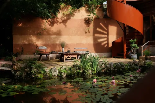Wuqi Holiday Guesthouse (Ancient Stage Branch), Shaxi, Dali - Romantic