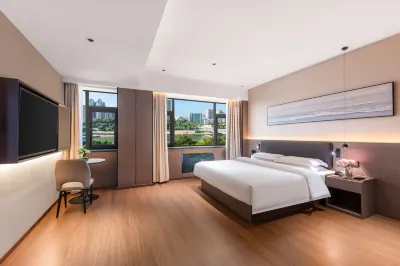 Zhanhe Hotel (Pingdingshan Railway Station Branch) Hotels in Xinhua District