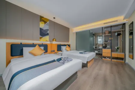 Homeinn Selected Hotel (Lijiang Gucheng Center)