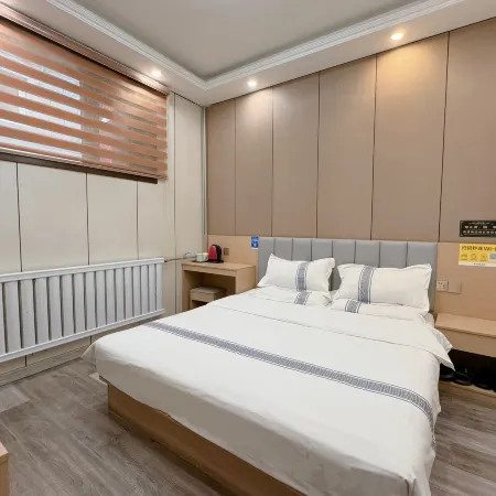 Hongdong Yimin Homestay