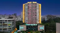 City Shengjie Hotel (Zigong North Station Lantern Park)