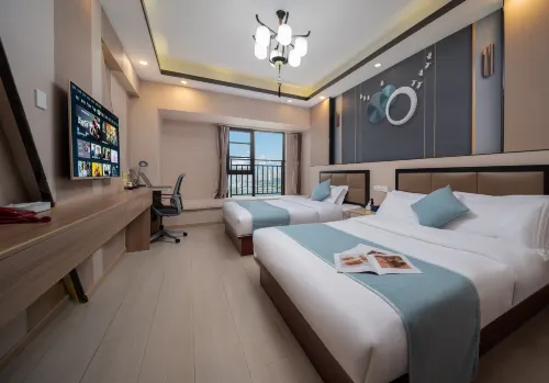 Zhuimeng Light Luxury Hotel (South High-Speed Railway Station Chunrong Street Subway Station) - Condos