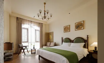 Meizhou Island Fishing Boat Singing Night B&B (Golden Coast Beach Store)