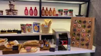 Moxy Solo - breakfast