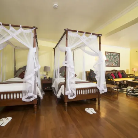 Bagan Thiripyitsaya Sanctuary Resort Отели в г. Баган