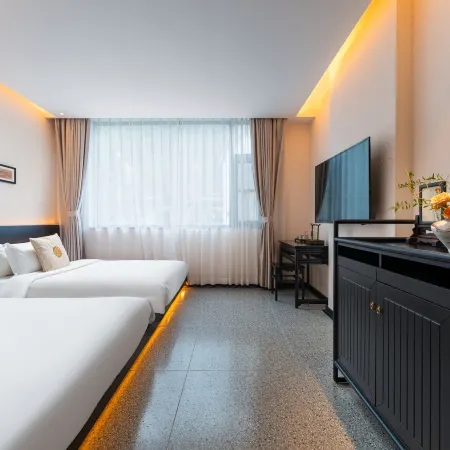 Man Yun Oriental Hidden Luxury · Hidden Luxury Vacation Hotel (Yulong River Branch)