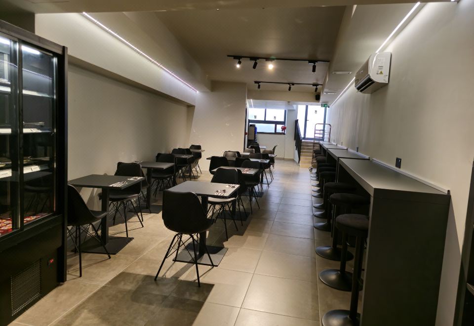 오닉스 아파트먼트