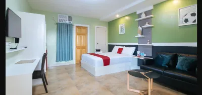 RedDoorz Plus near Lapasan Plaza Cagayan de Oro Hotel dekat Soka Gakkai International Philippines