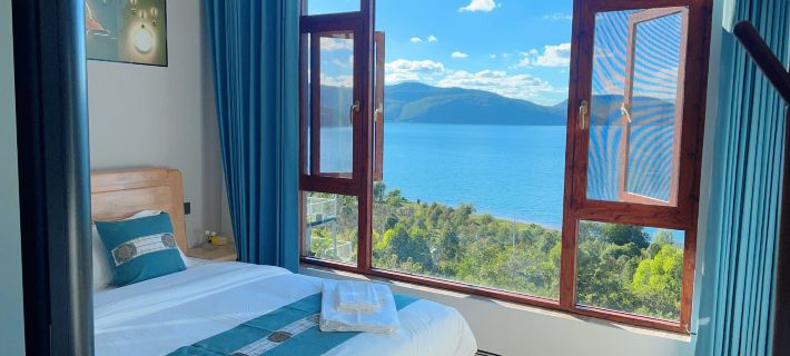 Fuxian Lake Linyun Mountain Homestay Hotels in Yuxi