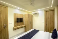 Hotel Luxe Stay - IGI Airport Delhi