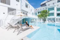 Prima Hotel Pattaya - Beach