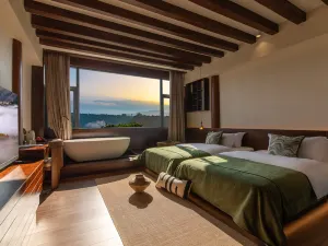 Tengchong Topu · Monkey Cliff Hot Spring Hotel