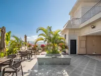Xishuangbanna Xinya Holiday Hotel (JingHong Gao Zhuang Xi Shuang Jing Xingguang Night Market Branch) Hotels in Jinghong