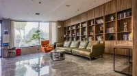 Suixian Xiangyun Smart Hotel (Hudong Road) Hotels in Sui County