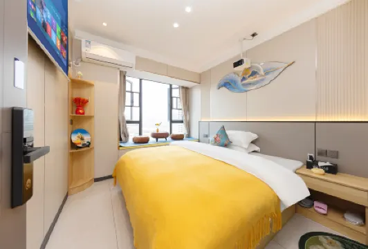 Yujian Homestay (Zhangjiajie Gaotie Xizhan) Отели рядом со станцией Zhangjiajie West Station