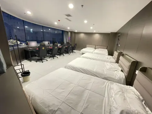Jilin Zhishang E-Sports Hotel - Esports