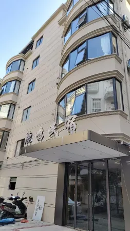 Fangchenggang Luming Homestay (Taohuawan Plaza) Отели рядом с достопримечательностью «Port of Fangcheng (Gangqu 16th Road)»