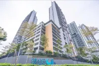 Grand Medini Suites by RR JBcity Hotels near Dato' Jaafar Muhammad Building