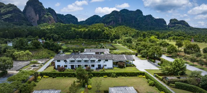 Huayu Meishu Hotel Hotels in Guixi