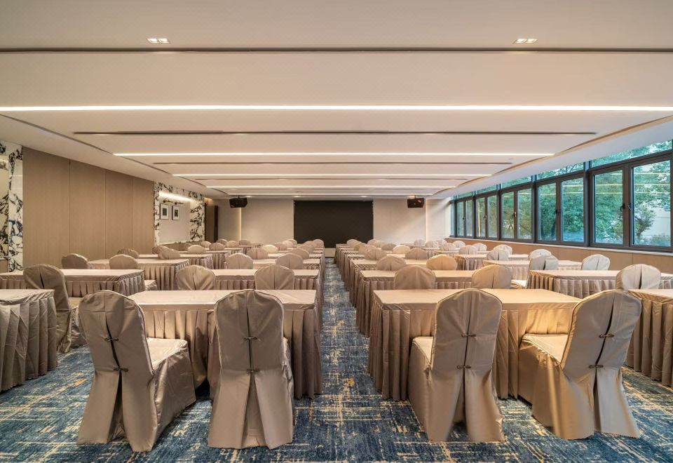 상하이 홍차오 헤이탕 호텔