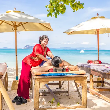 Royal Yao Yai Island Beach Resort