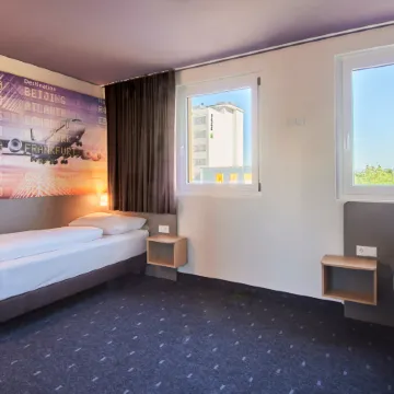 B&B HOTEL Frankfurt-Airport Отели рядом с достопримечательностью «Нидеррад»