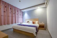 Junyi Hotel