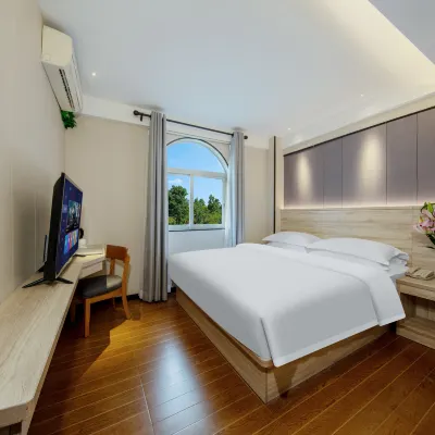 Winsome Hotel(Huajing Road Subway Station Branch) Hotels near Guangdong Youdian Zhiye Jishu College