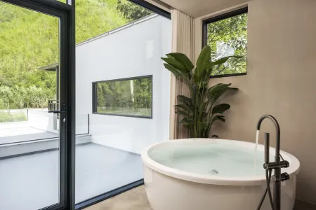 Yunxi Valley AURORA · Private Spa Aesthetic Design Studio Guesthouse Отели рядом с достопримечательностью «shi ling cun»