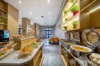 Golden Sunshine Hotel (Kuqa No.2 Middle School) - breakfast