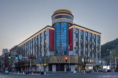 Ease Hotel (Chengde Xinglong County Branch)