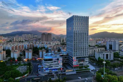 J Hotle Hotels near Shenwan Feipo Pineapple Outlet