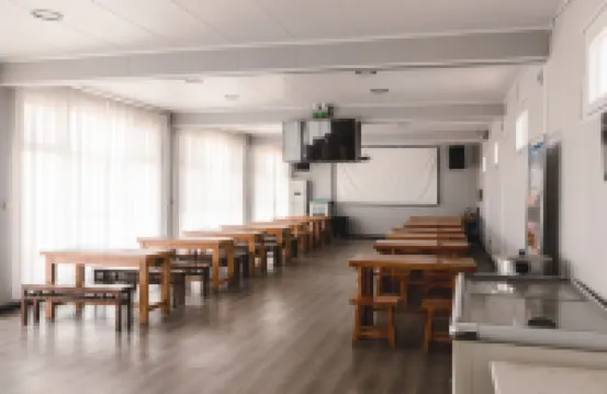 Starlight Shine Camping Hotel