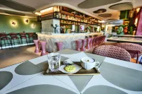 Ibis Styles Madrid Airport Valdebebas - Quầy bar