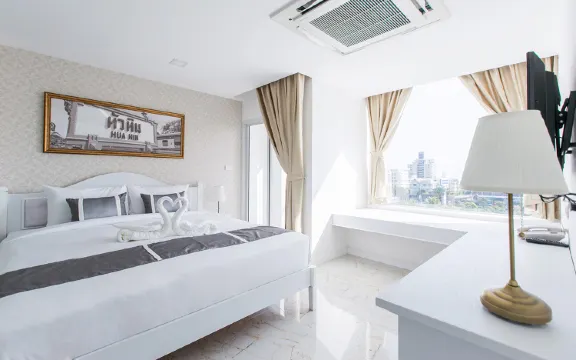 ห้องสตูดิโอสวีท