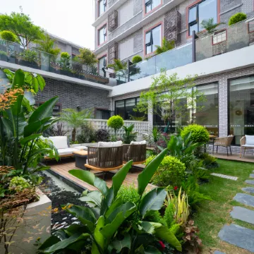 Starway Hotel (Guilin Two Rivers and Four Lakes & Elephant Hill Scenic Area) Отели рядом с достопримечательностью «Парк Fuboshan»