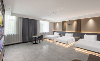 Yunan Business Hotel (Taoxian Airport Shenyang Conservatory of Music)