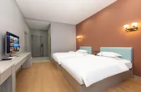 Pearl Holiday Inn Tashkurgan Plateau