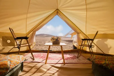 Dunhuang Starry Sky Secret Realm Sand View Hotel (Behind Mingsha Mountain)