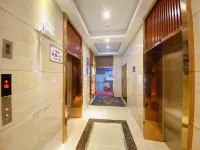 Yunlan Hotel (Guilin North Railway Station)